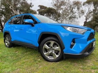 2019  Toyota RAV4 GXL SUV (Eclectic Blue) Used Car Thumbnail