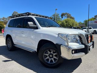 2015  Toyota Landcruiser GXL SUV (Glacier White) Used Car Thumbnail