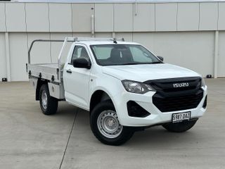 2024  Isuzu D-MAX SX High Ride Cab Chassis (Mineral White) Used Car Thumbnail