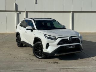 2023  Toyota RAV4 Cruiser SUV (Frosted White) Used Car Thumbnail
