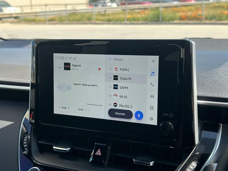 2023 Toyota Corolla ZR Hybrid Auto Photo 16