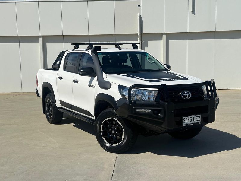 2019 Toyota Hilux Rugged Auto 4x4 Double Cab Photo 1