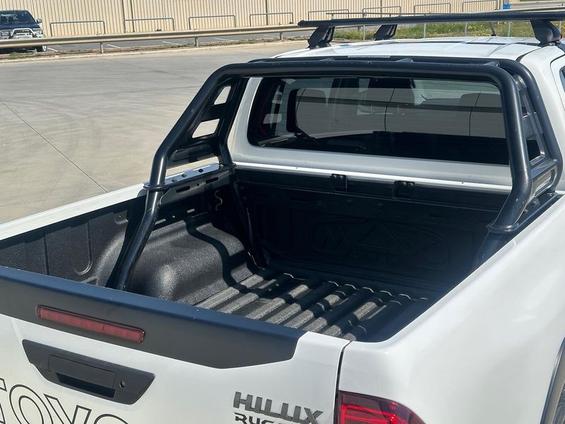 2019 Toyota Hilux Rugged Auto 4x4 Double Cab Photo 11