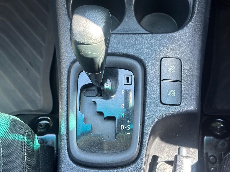 2019 Toyota Hilux Rugged Auto 4x4 Double Cab Photo 22