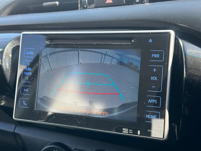2019 Toyota Hilux Rugged Auto 4x4 Double Cab Photo 18