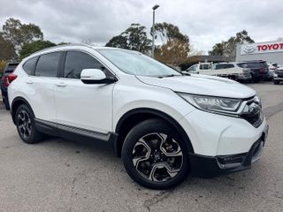2019  Honda CR-V VTi-LX SUV (Platinum White) Used Car Thumbnail