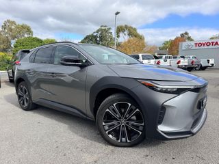 2023  Toyota bZ4X SUV (Liquid Metal) Used Car Thumbnail